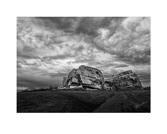 16x20_BW_Big Rock